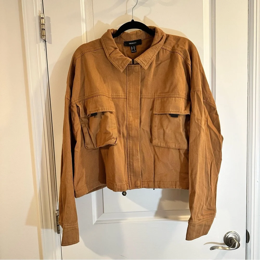 Forever 21 Plus Cropped Jacket in Tan Canvas - Picture 2 of 12
